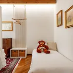 Casa Enzo - Near The Centre 3* Modena