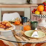 Casa Enzo - Near The Centre 3* Modena