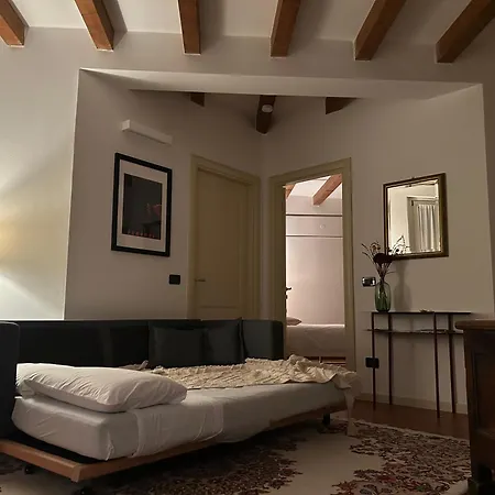 Bed & Breakfast Casa Enzo - Near The Centre